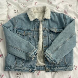 BRANDY MELVILLE JEAN JACKET